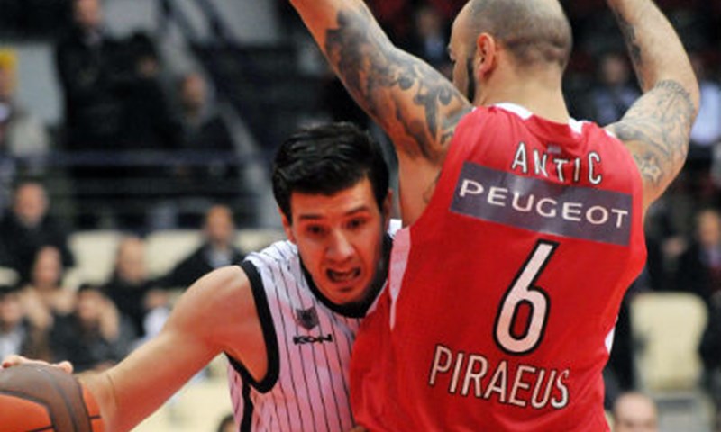 Fenerbahče s Panathinaikosom, "hrvatska" grupa F