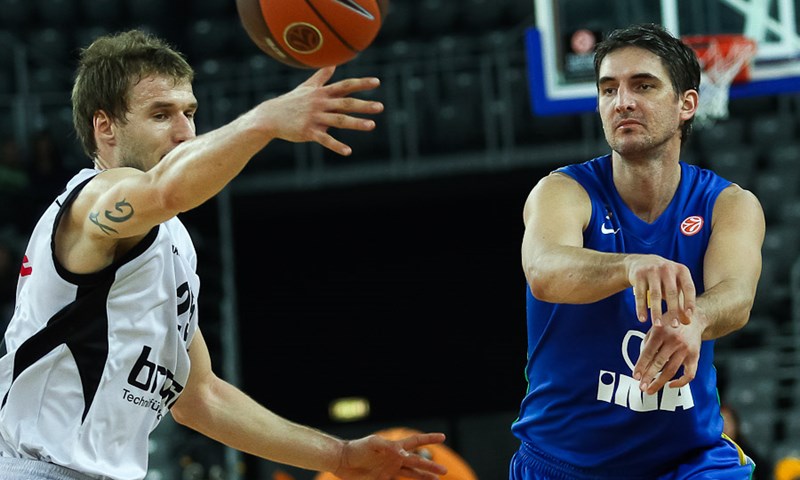 Petrović predstavio novog trenera, Damir Mulaomerović na klupi Cibone