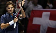 Federer korak do obrane naslova