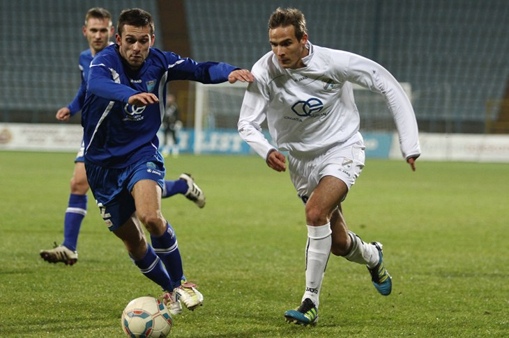 Prva tri boda Osijeka, Slaven ostao bez ičega