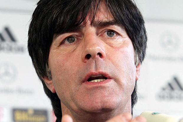 Löw: "Znamo se nositi s pritiskom"