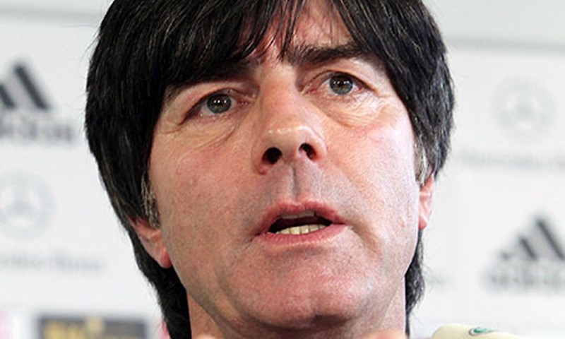 Löw: "Znamo se nositi s pritiskom"
