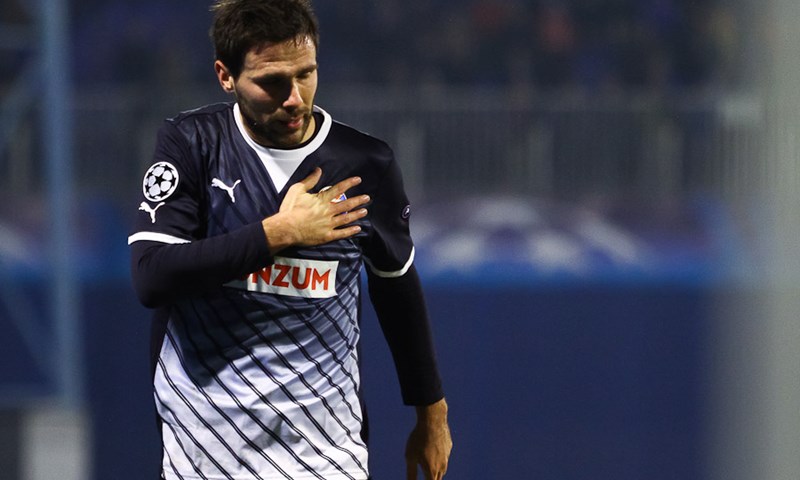 Tmurni Dinamov kraj: Lyon sedam, Gomis četiri