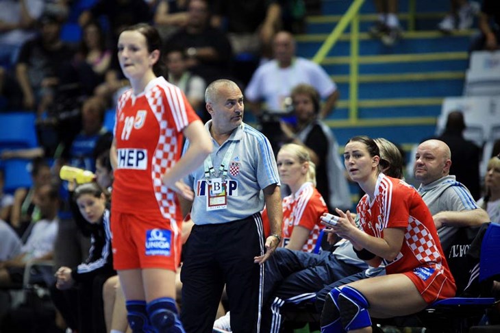 Canjuga: "Idemo stići rukometaše"