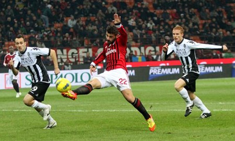 Video: Milan slavio i zasjeo na čelo