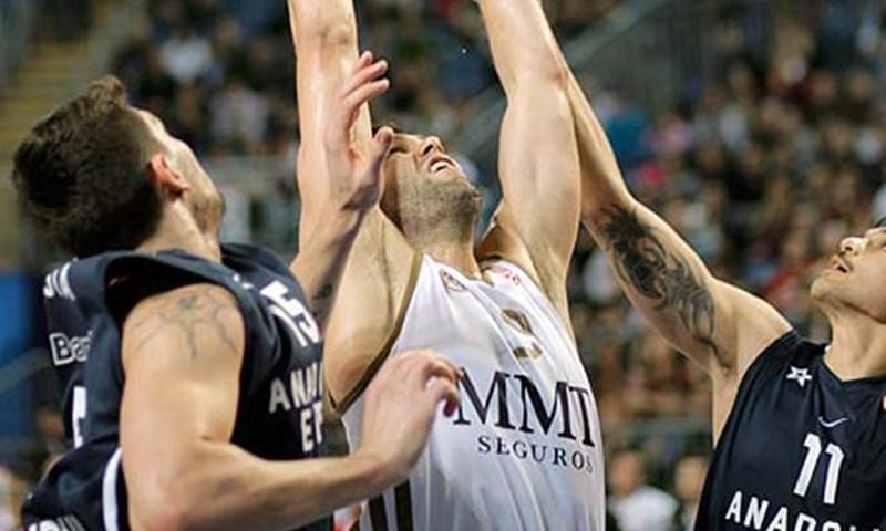 Efes ispustio +17