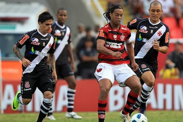 Ronaldinho ostaje u Flamengu