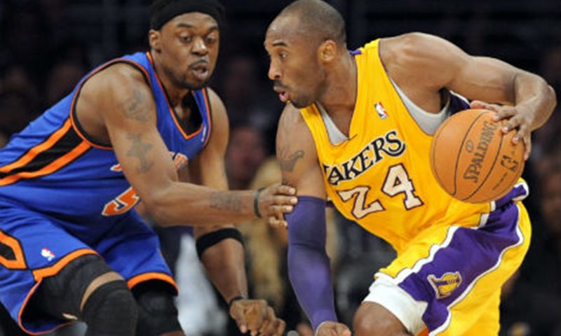 Video: Bynum predvodio Lakerse do pobjede