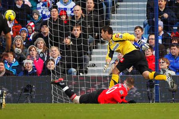 Manchester United dao Machedu na posudbu