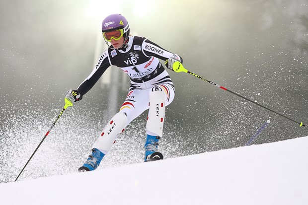 Höfl-Riesch predvodi konkurenciju u Flachauu, Novoselić prespora za prvih 30