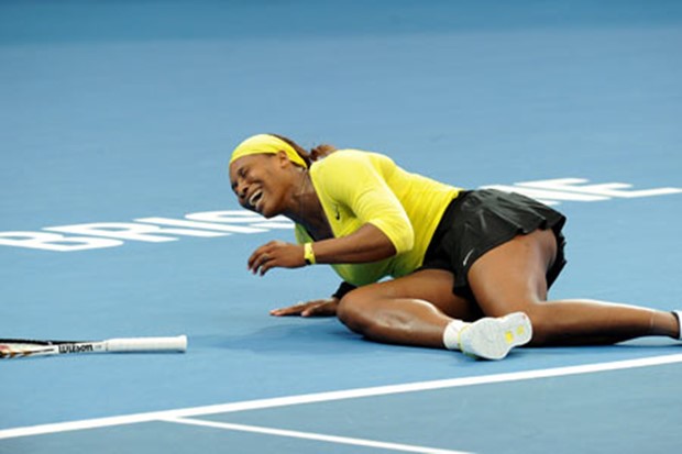 Ozljeda Serene, Stosur izbačena