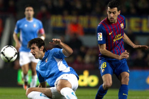 Barcelona na El Pratu, Real čeka Granadu