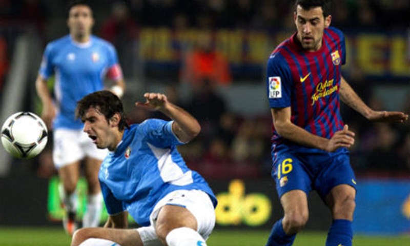 Barcelona na El Pratu, Real čeka Granadu