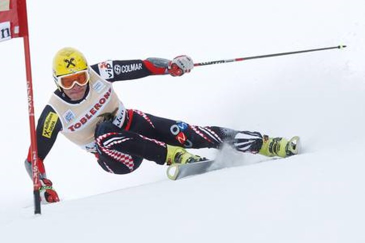 Hirscher na Chuenisbärgliju vodi ispred Ligetyja, Kostelić odličan šesti