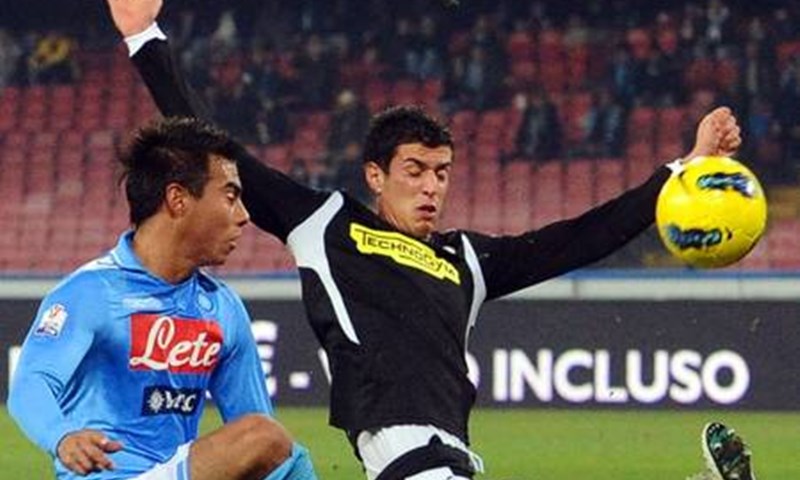 Cavani i Pandev spasili Napoli