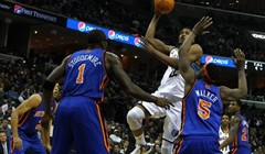 Howard dominira pod NBA obručima