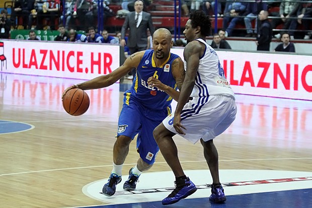 Maccabi zadržao jednog od ključnih igrača, Devin Smith produžio na još dvije sezone