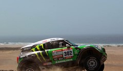 Nesreća Come i slavlje Peterhansela