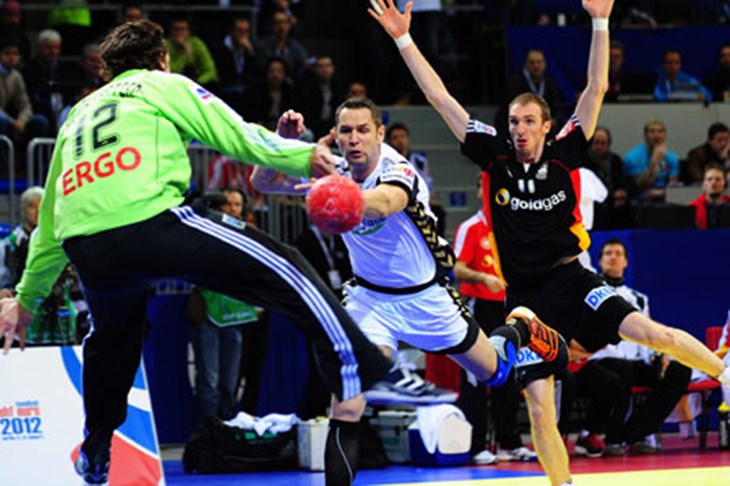 Češko iznenađenje za početak Eura