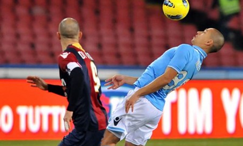 Cavani spasio Napoli