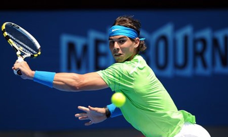 Federer bez borbe, Nadal u tri