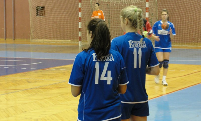 Riječanke slavile u Sinju