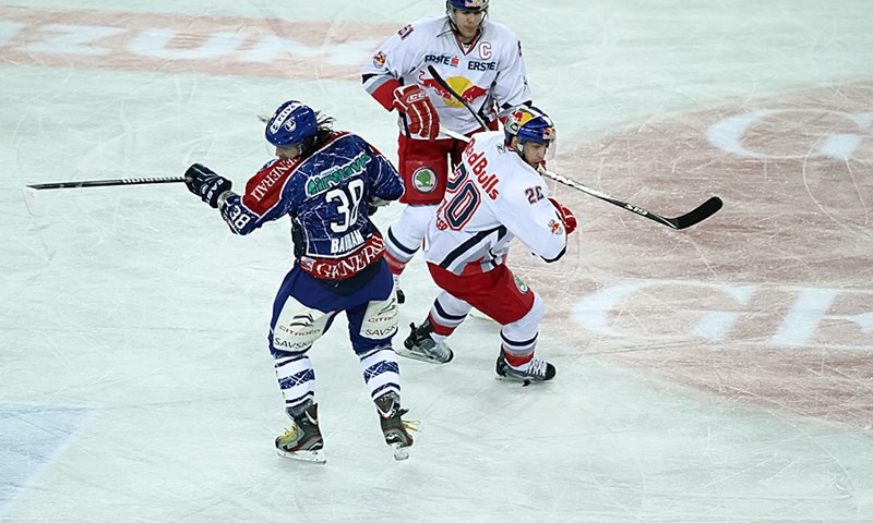 Lynch za slavlje Red Bulla protiv Medvjeda