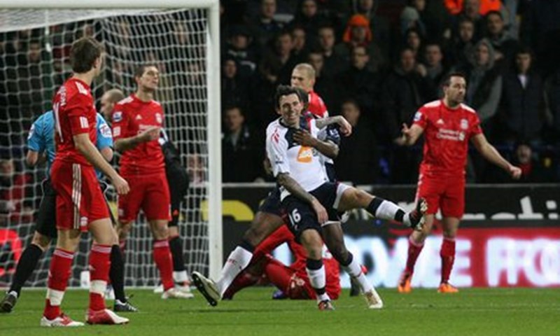 Liverpool gotovo bez otpora u Boltonu