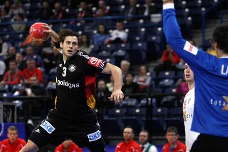 Četiri kandidata za jedno mjesto