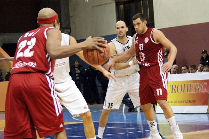 Jolly trijumfalno prošao kroz Sinj