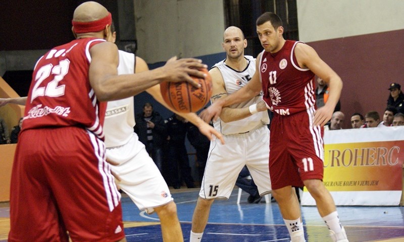 Jolly trijumfalno prošao kroz Sinj