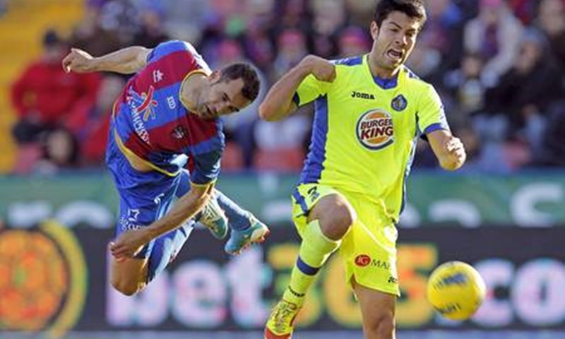City u Walesu, sezona lova na Levante