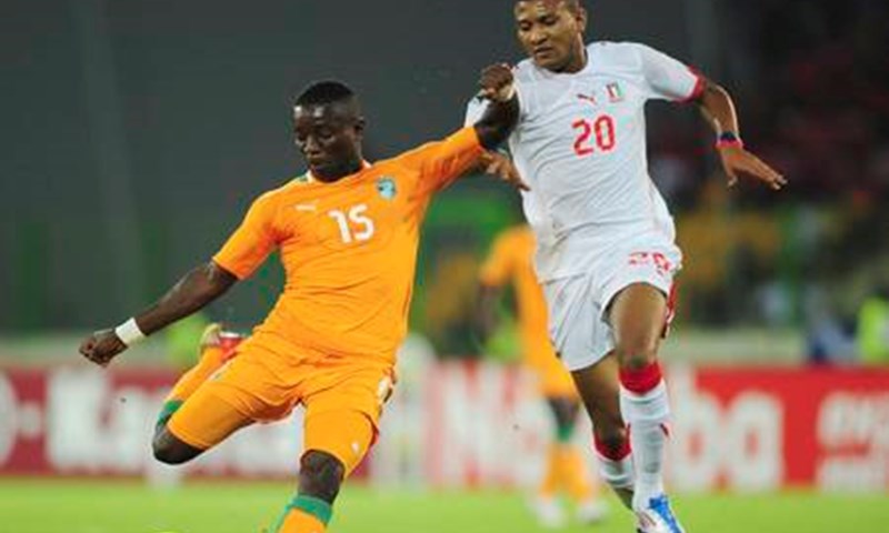 Drogba i Toure donijeli polufinale