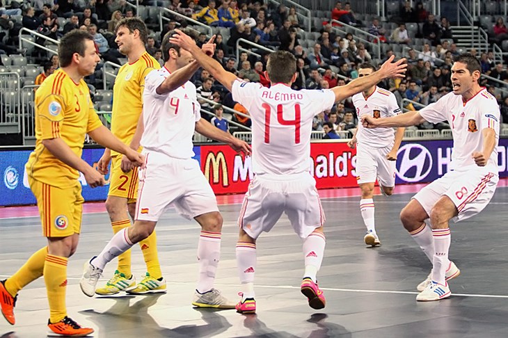 Video: Španjolska sigurno do polufinala