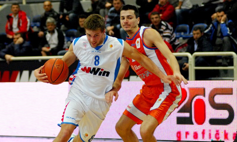 Široki WWin lako u finale