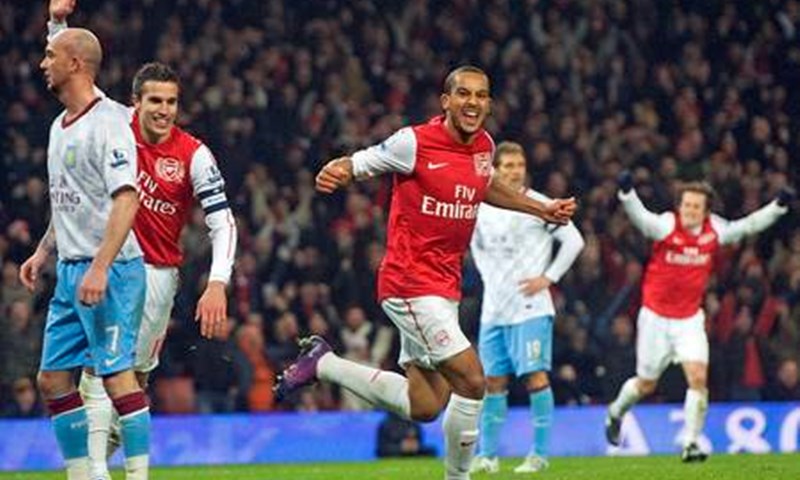 Walcott: "Vrijeme je da zaigram u napadu, želim biti klupska legenda poput Henryja"
