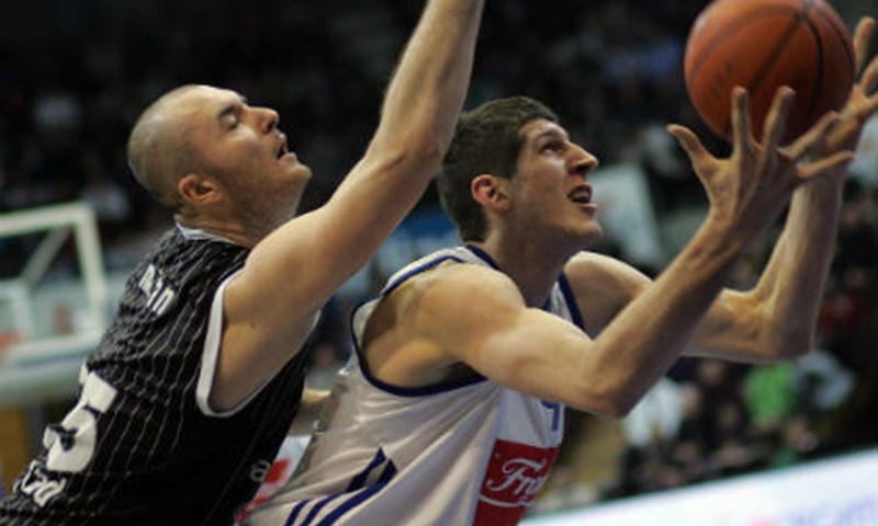 Cibona prekratka protiv Partizana