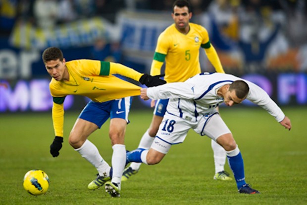 Video: Brazil sretno pobijedio Zmajeve