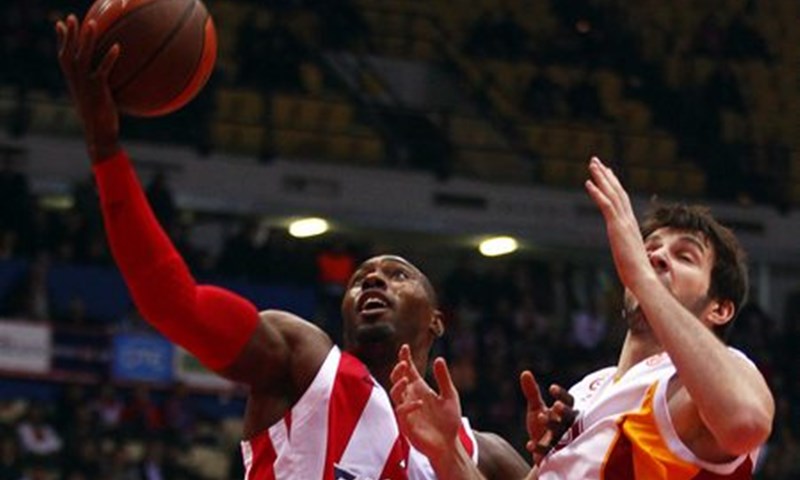 Odlični Spanoulis za prolaz Olympiakosa