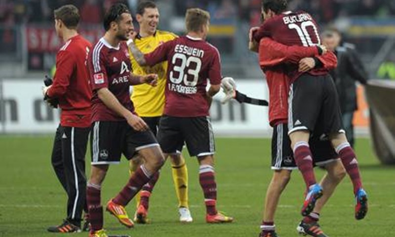 Pala Borussia (M), Podolski spasio Köln