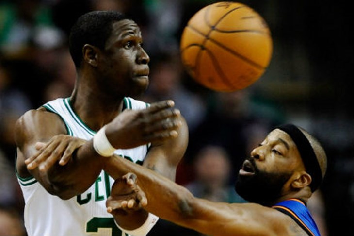 Pierce i Rondo slomili Knickse