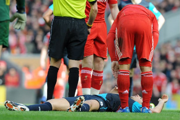 Arsenal bez trojice na Milan