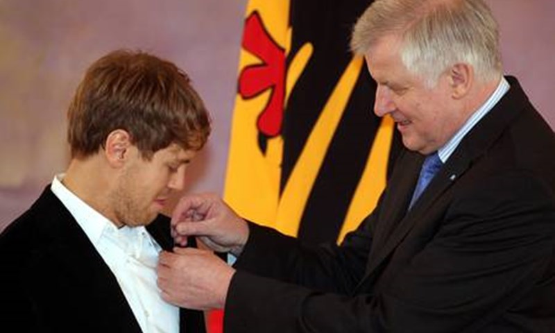 Vettel: "Logično da prvak bude favorit"