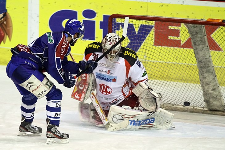 Igrati hokej i pobijediti