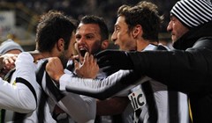 Juventus posrnuo i u Bologni