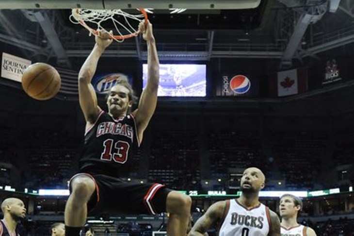 Rose sa sirenom za slavlje Bullsa