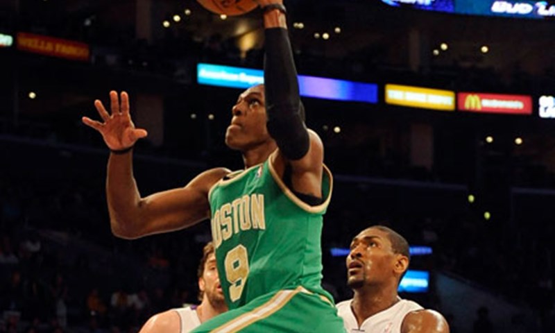 Video: Lakersi se namučili i svladali Boston