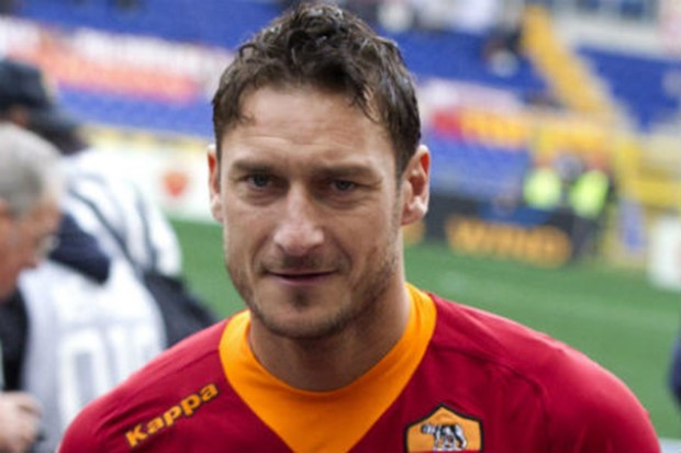 Trojac Rome izvan stroja