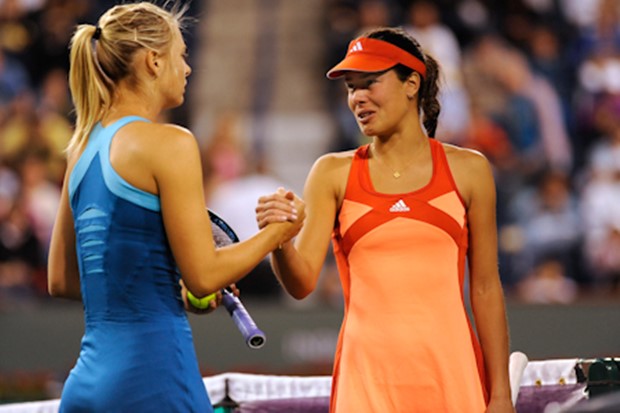 Azarenka rutinski, Šarapova skraćeno