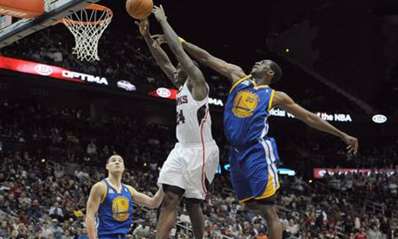 Hawksi preletjeli Cleveland